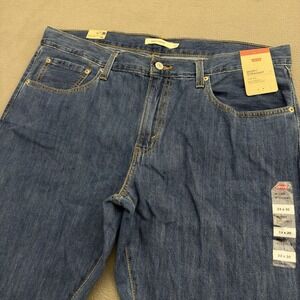 Levis Jeans Womens 33(38 Act) Middy Straight Leg Denim Stretch Mid Rise Med Wash